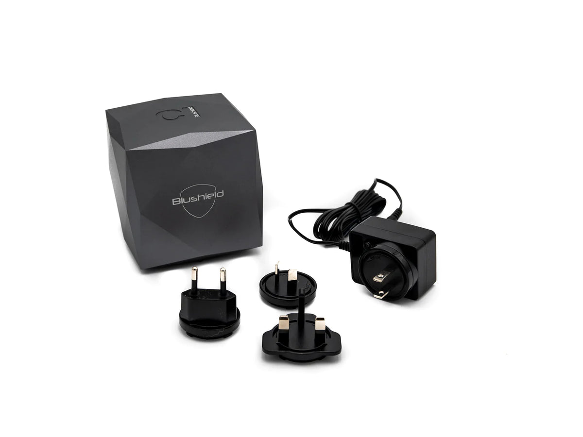 C1 Cube with plugs